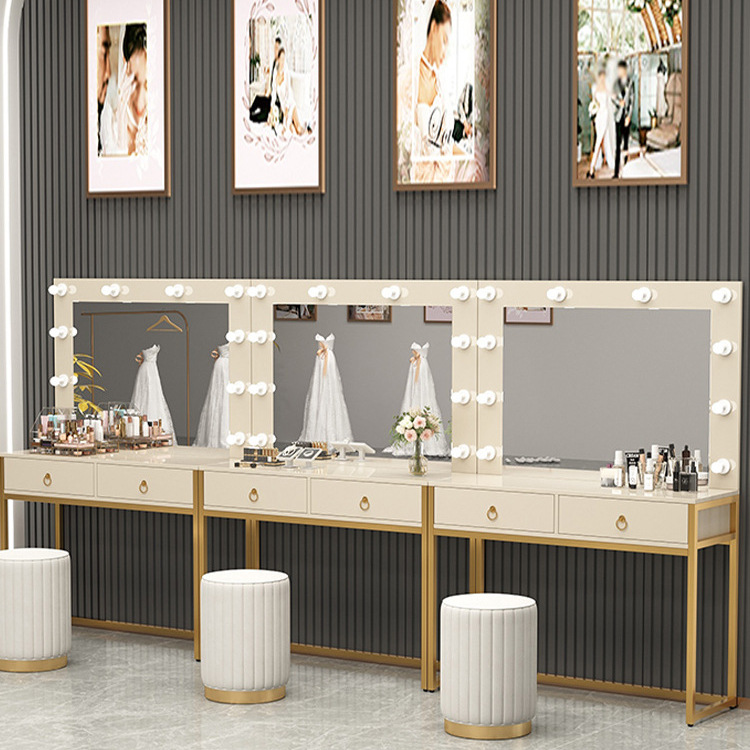Kaptafel met lichtspiegel geïn - Beauty Makeup Bridal recensie en prijs