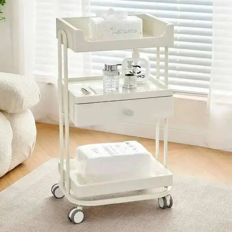 Wheels Beauty Trolley Schoonhe - Beauty Works Makeup recensie en prijs