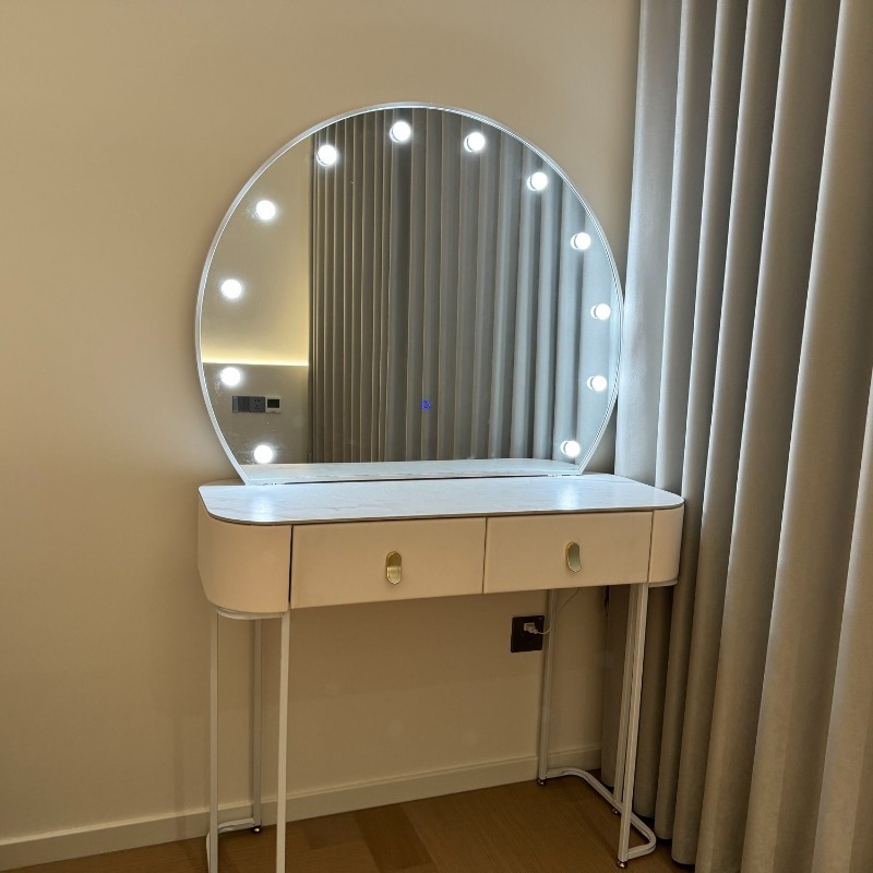 kaptafel, speciale studio-make - Beauty Makeup Bridal recensie en prijs