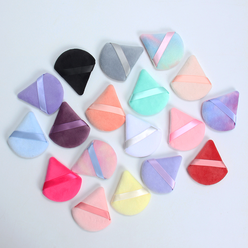 2° Proto Triangle Poederdons G - Beauty Bay Makeup recensie en prijs